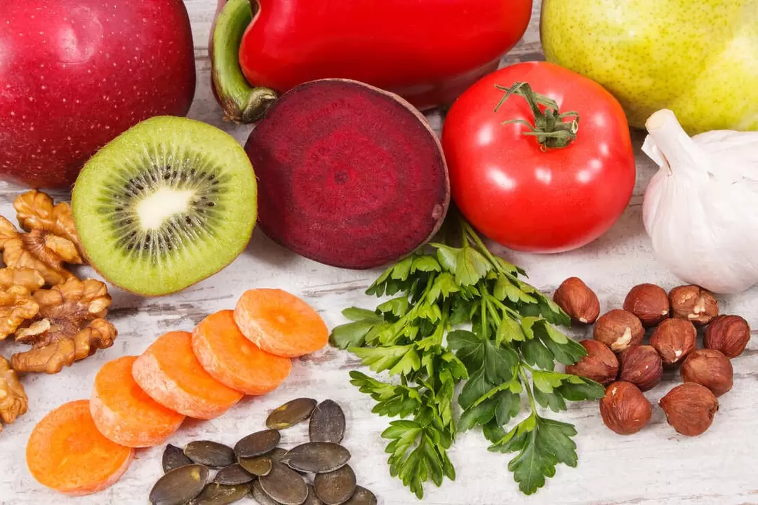 The diet of gout patients includes a variety of vegetables and fruits